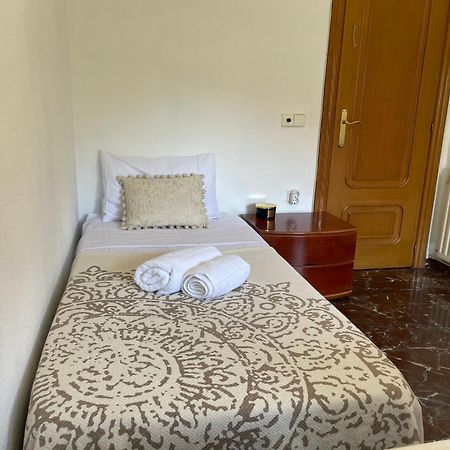 Habitacion Cerca Del Centro De Valenciaアパートメント エクステリア 写真