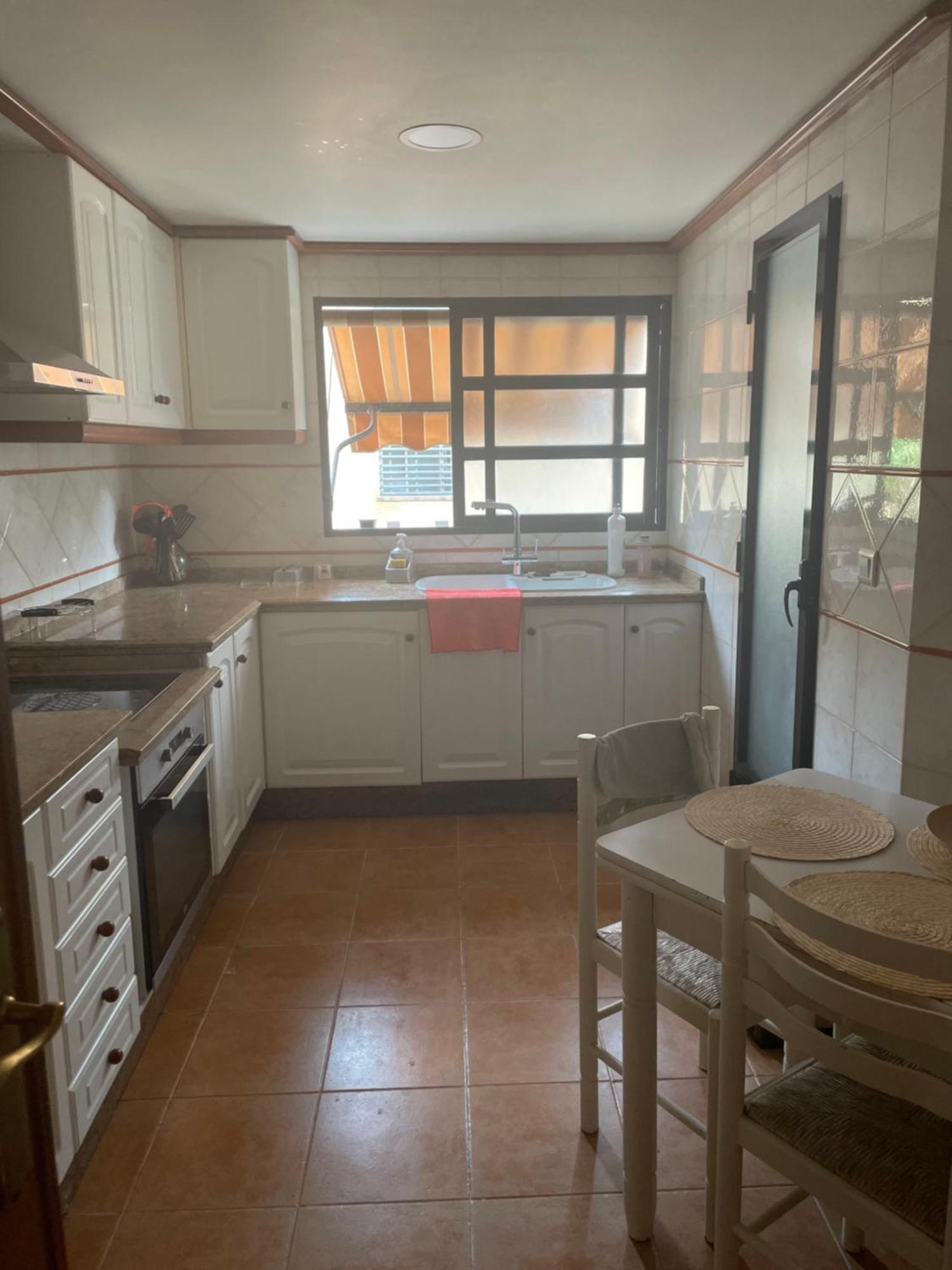 Habitacion Cerca Del Centro De Valenciaアパートメント エクステリア 写真
